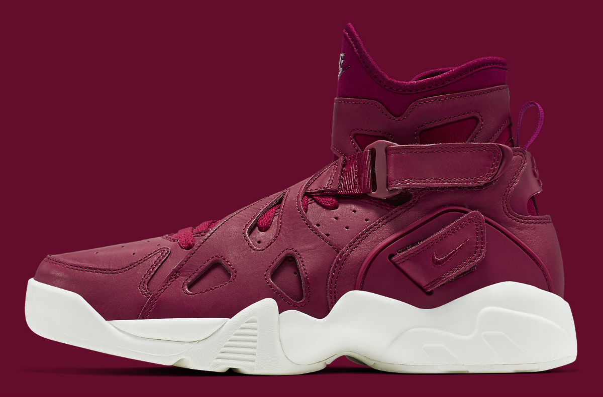 Nike Air Unlimited Noble Red Side 854318-661