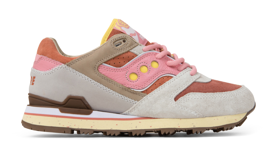 Feature Saucony Bacon and Eggs Profile