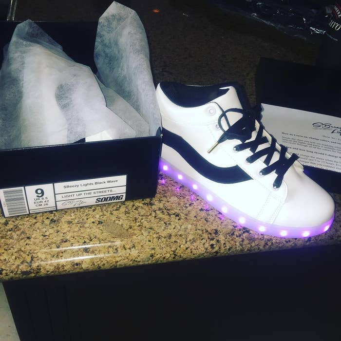 Soulja Boy SBeezy Lights Sneakers (1)