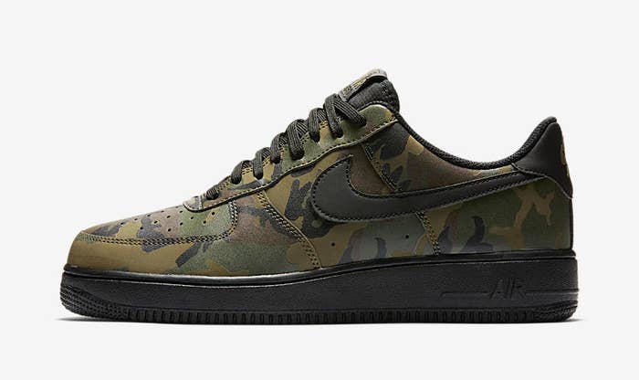 Nke Air Force 1 Low Camo Black Friday Profile