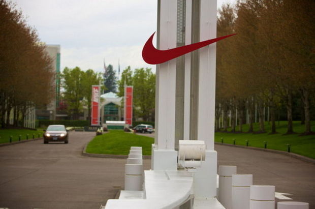 How to get clearance a job at nike