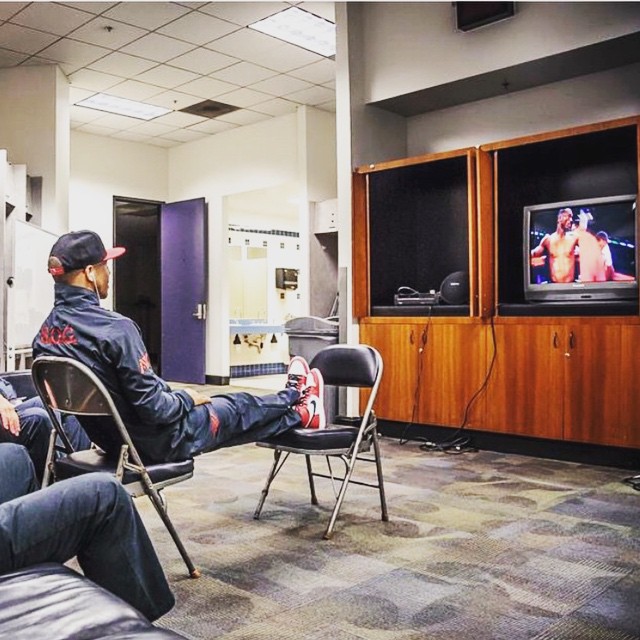 Andre Ward wearing the Air Jordan 1 Chicago Bulls