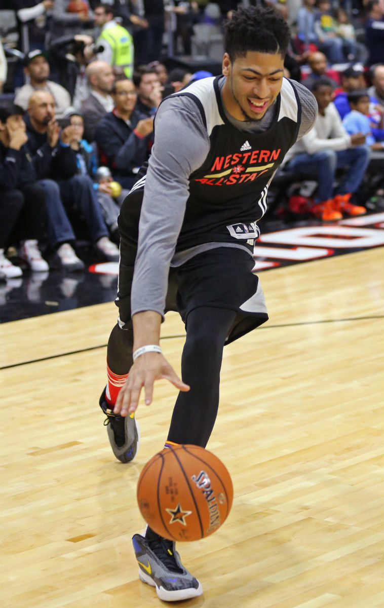Anthony Davis Wearing the &#x27;All-Star&#x27; Nike Air Max Audacity
