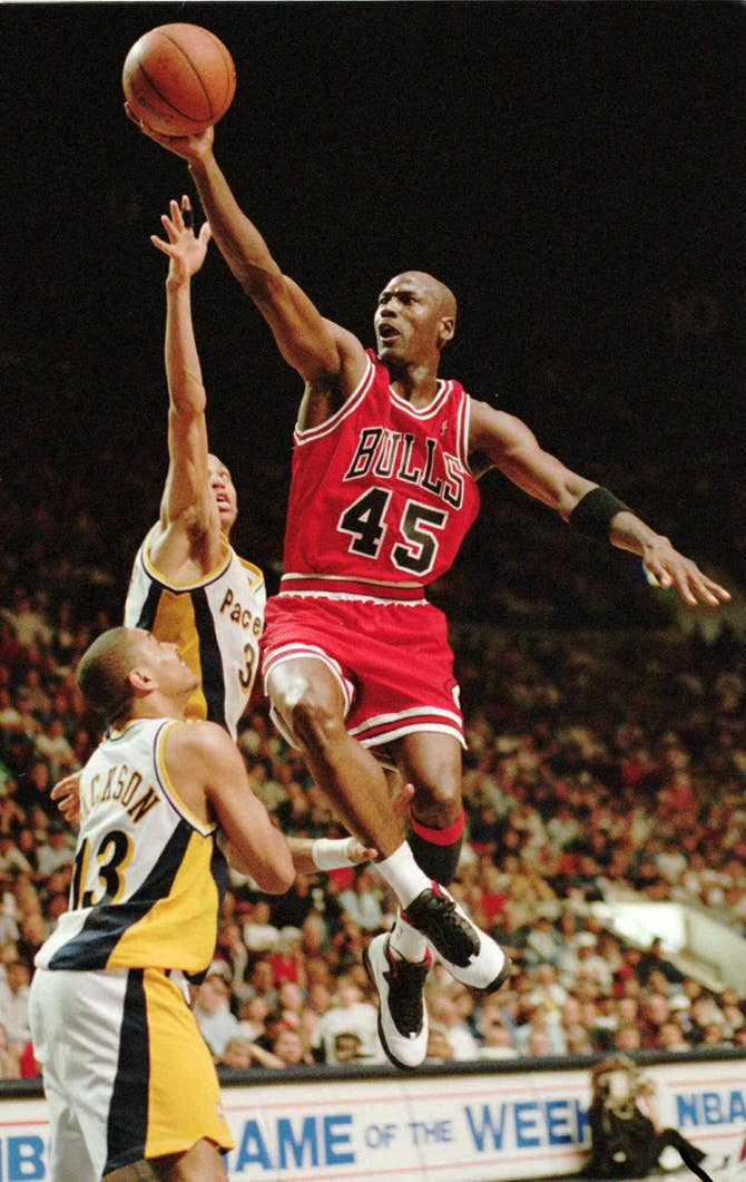Michael Jordan Returns in the &#x27;Chicago&#x27; Air Jordan 10