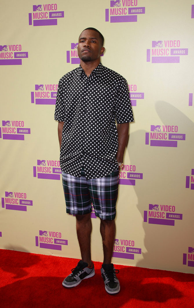 Frank Ocean wearing the &#x27;Black Cement&#x27; Supreme x Nike Dunk Low