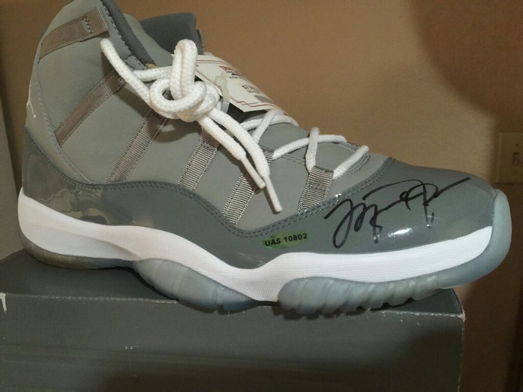 Air Jordan 11 Cool Grey Autographed by Michael Jordan (2011)
