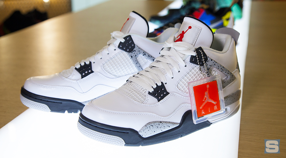 White cement cheap 4s on feet