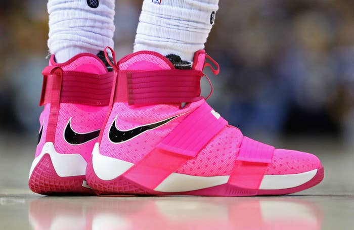 LeBron James Wearing Pink Nike LeBron Soldier 10 for Breast Cancer Awareness Shoes