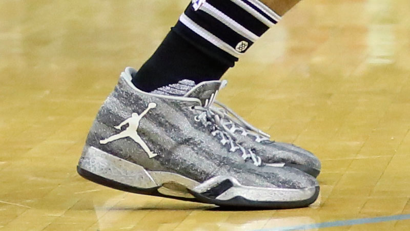 SoleWatch: Kawhi Leonard Helps Spurs Even Series in 'Playoff' Air Jordan  XX9 PE