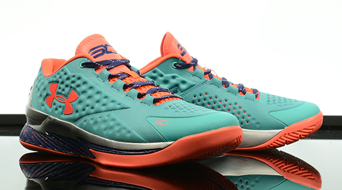 Under armour deals curry 1 low