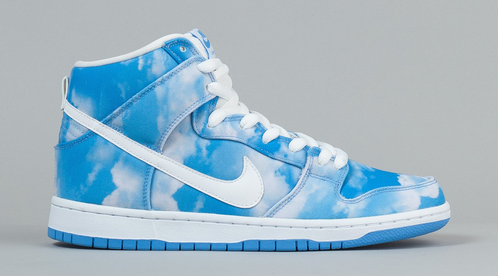 Nike dunks 2025 high blue sky