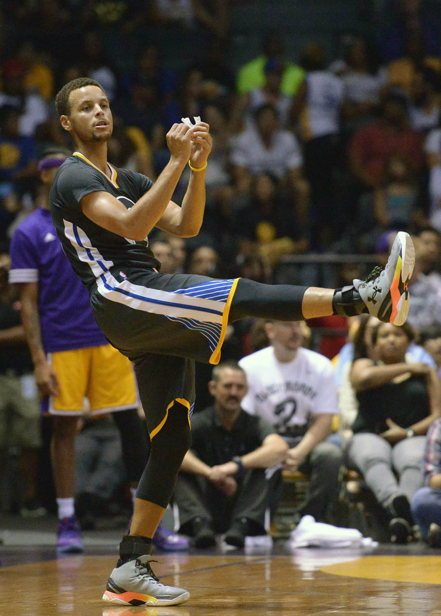 Stephen Curry wearing the &#x27;Iron Sharpens Iron&#x27; Under Armour Curry Two