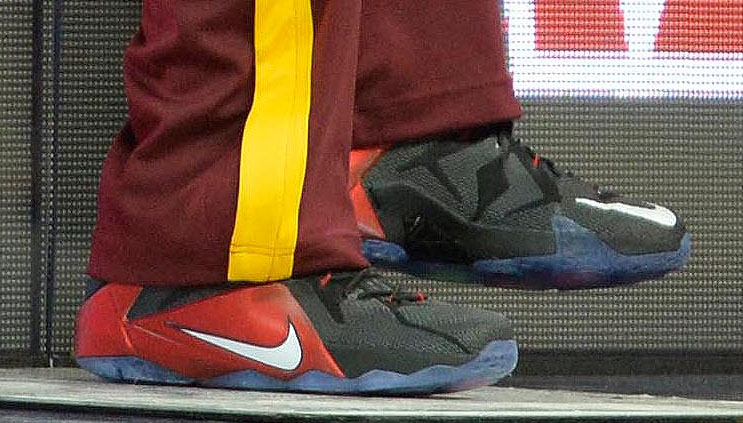 LeBron James wearing Nike LeBron XII 12 Black/Red PE on December 17, 2014
