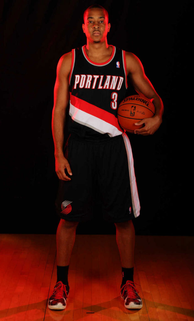 C.J. McCollum wearing Nike Kobe 8 System Red Boa