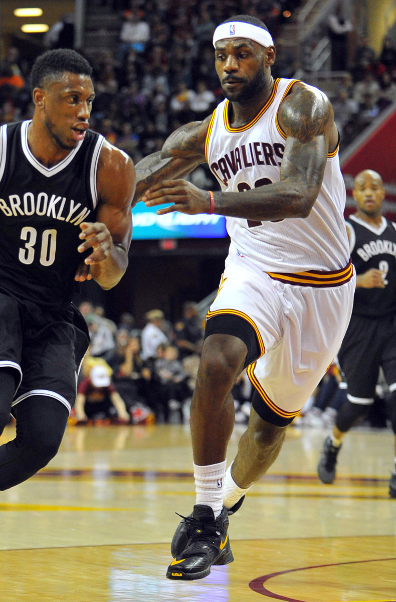 SoleWatch: LeBron James Added a Touch of Gold to His Latest LeBron 13 PE