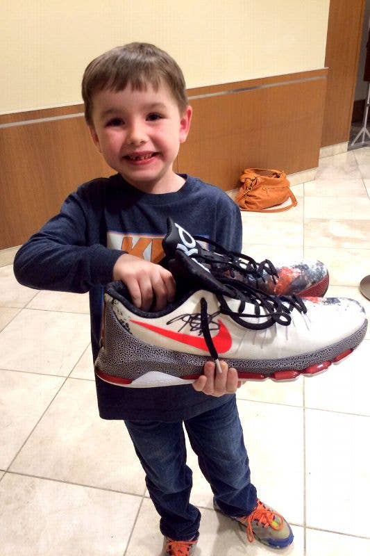 Kevin Durant Gave His Christmas Sneakers to a Young Fan Who Beat Cancer
