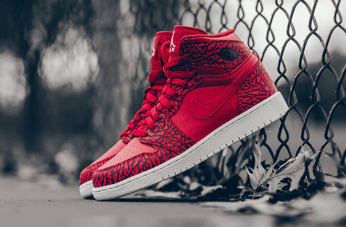 how much does jordan 1s cost