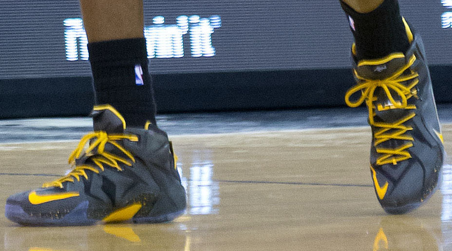 LeBron James Wearing Nike LeBron XII 12 Black/Yellow PE on November 5, 2014