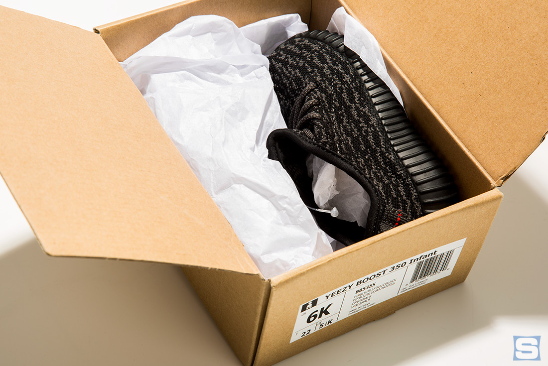 Baby size clearance yeezys