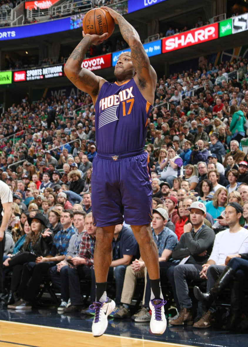 SoleWatch: P.J. Tucker Broke Out Another Nike Kobe 5 for the Road