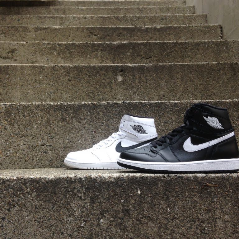 Jordan 1 yin clearance yang black on feet