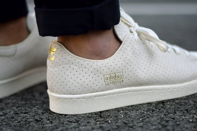 constructor bomba Agarrar adidas Removed the Stripes and Put Holes in the Superstar | Complex