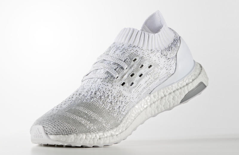 Ultra boost 2025 uncaged white silver