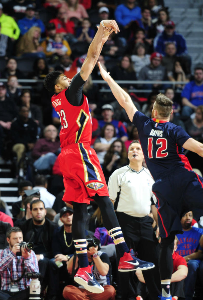 Anthony Davis Scores 59 Points in the Nike Air Max Audacity (2)