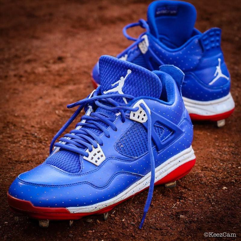 Dodger blue hot sale jordans