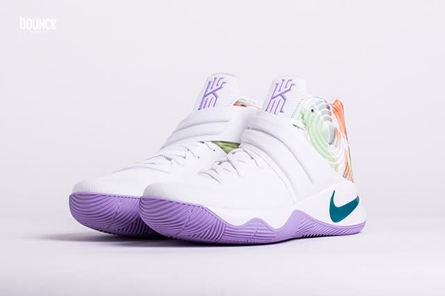 Easter Kyrie 2 820537-105 (2)