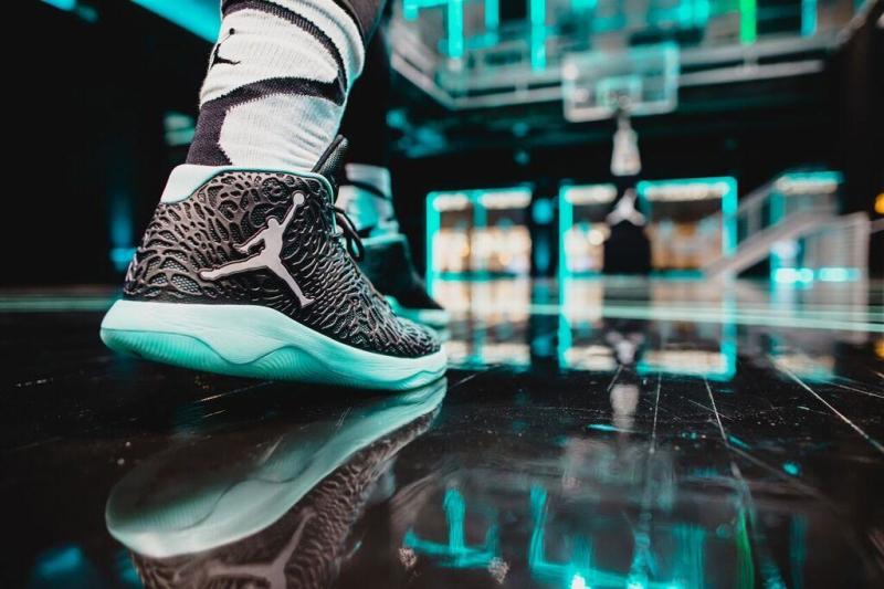 Chicago&#x27;s Jordan Brand Store Updates for the Ultra.Fly Launch (11)