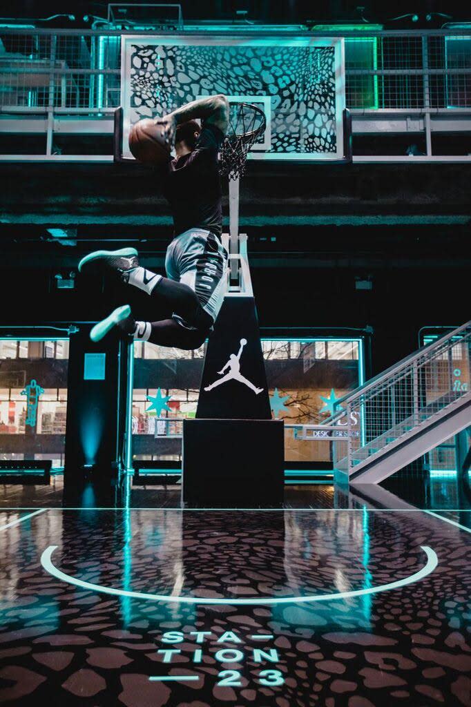 Chicago&#x27;s Jordan Brand Store Updates for the Ultra.Fly Launch (5)
