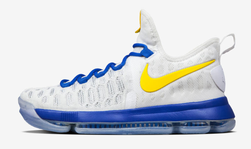 Kevin durant hot sale golden state shoes