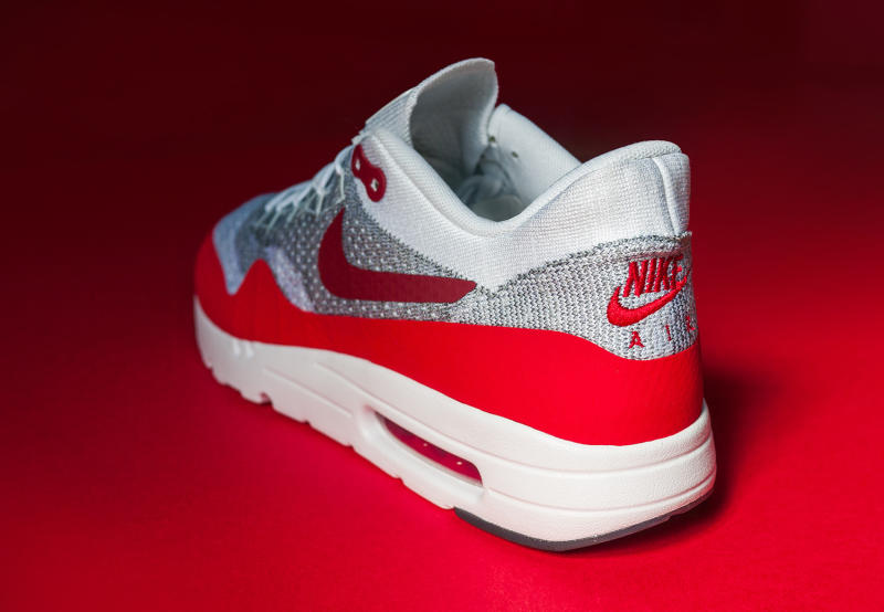 A Makeover for the Iconic Air Max 1 Complex