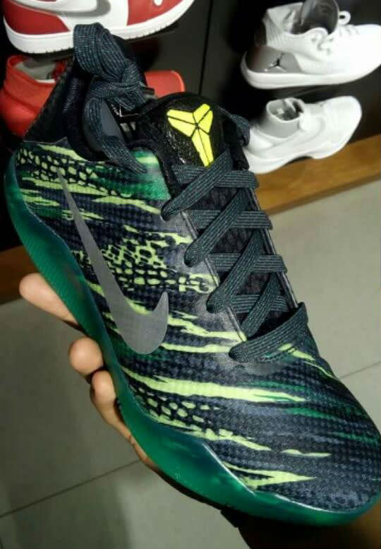 Nike Kobe 11 Green Snake (2)