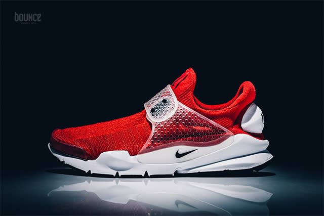 Nike sock dart gym on sale red