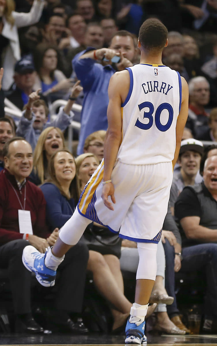 Stephen Curry Scores 51 Points in the &#x27;Haight Street&#x27; Under Armour Curry Two (2)
