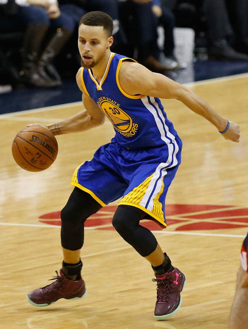 What shoes are Steph Curry wearing in the playoffs -- and how can