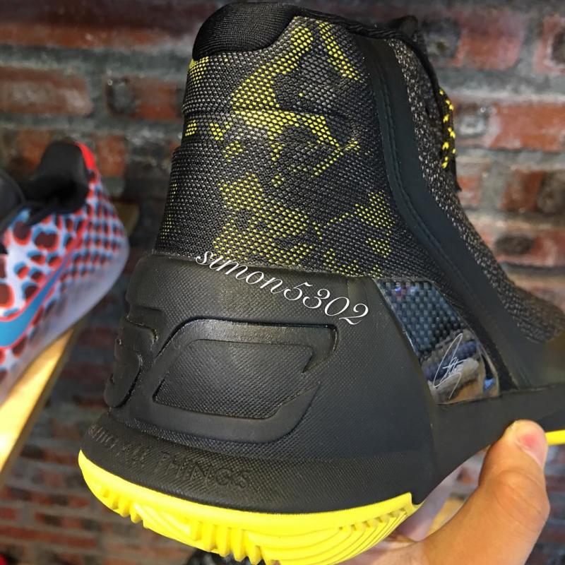 Under Armour Curry 3 Black/Yellow Camo (5)