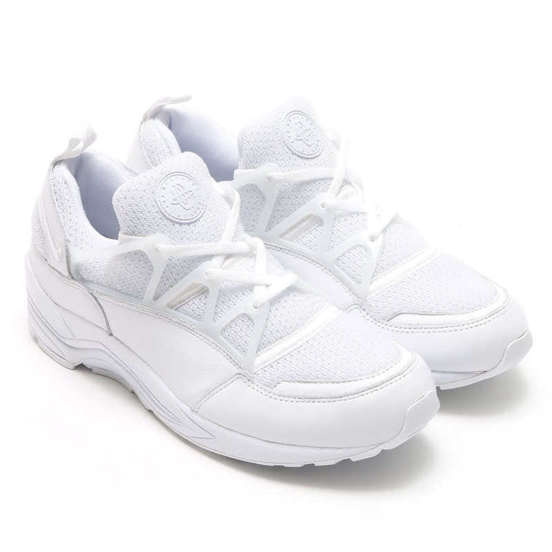 Nike air huarache clearance whiteout