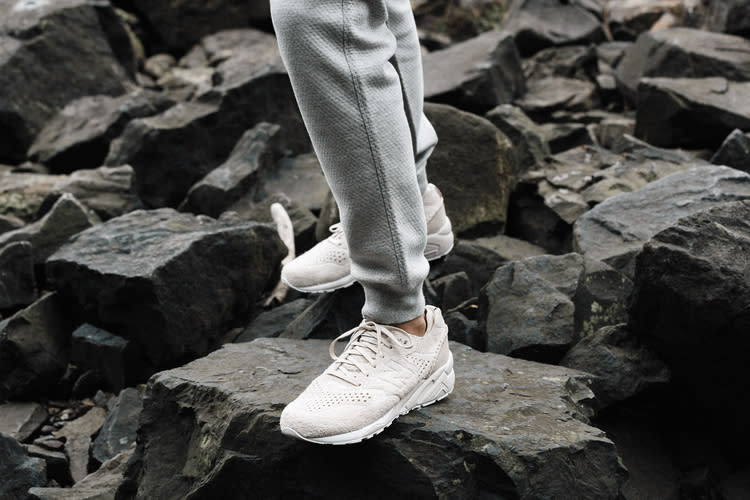 Wings horns store new balance