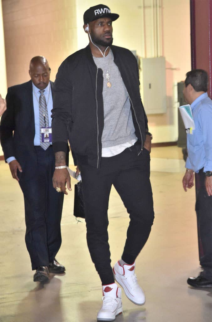LeBron James wearing Air Jordan II 2 (1)