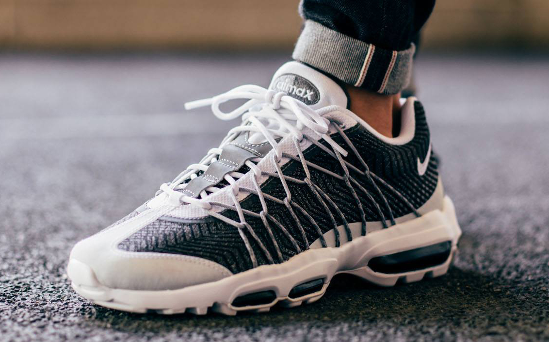 ontsnappen weg Schots Nike's Not Stopping at Neon for the Air Max 95 Ultra Jacquard | Complex