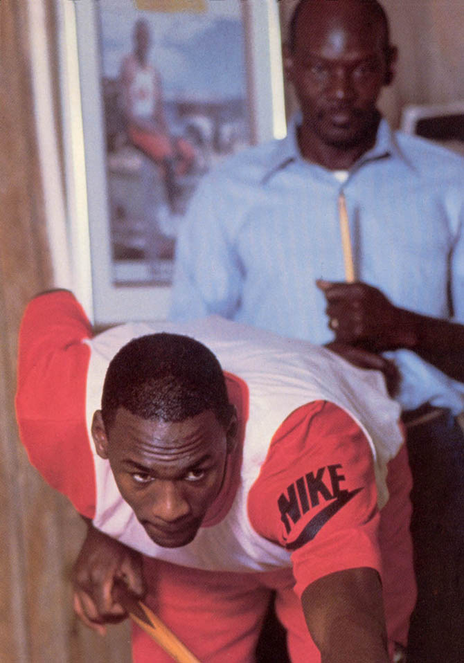52 Michael Jordan Photos (19)