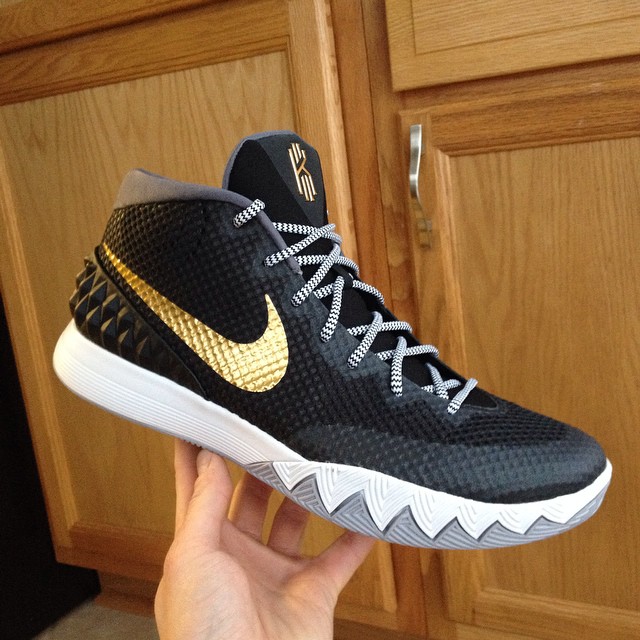 30 Awesome NIKEiD Kyrie 1 Designs on Instagram (13)