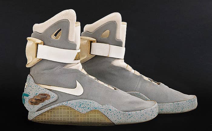 Nike Air Mag Back to the Future Shoes