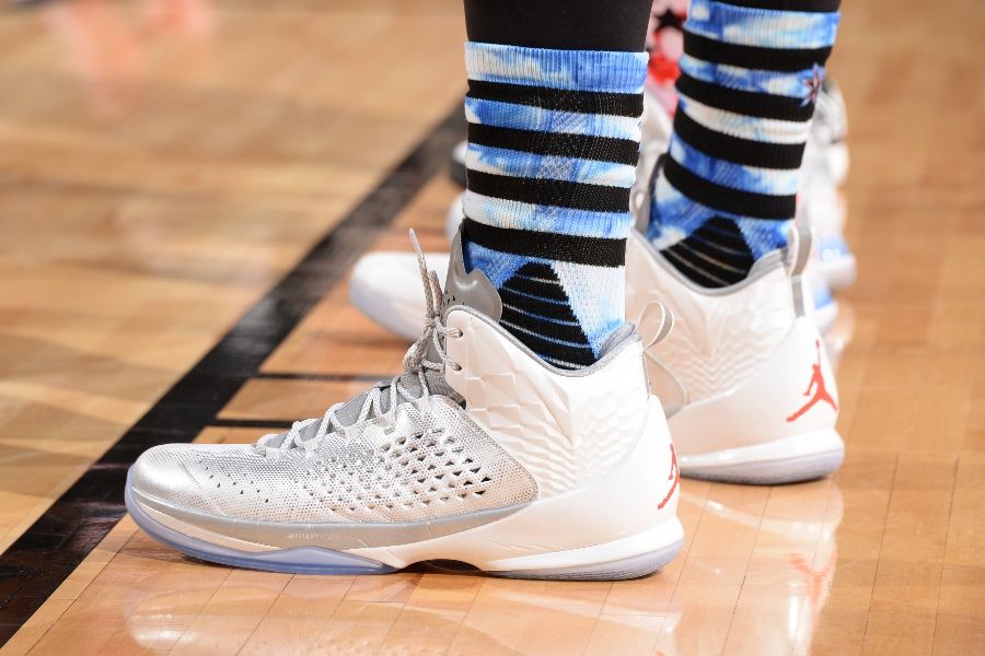 Carmelo Anthony wearing the &#x27;Pearl&#x27; All-Star Jordan Melo M11 (2)