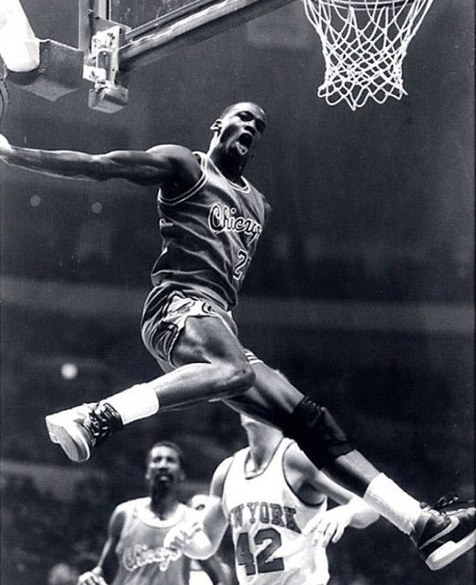 Michael Jordan Chicago Bulls Retro Vintage Jersey Closeup Graphic