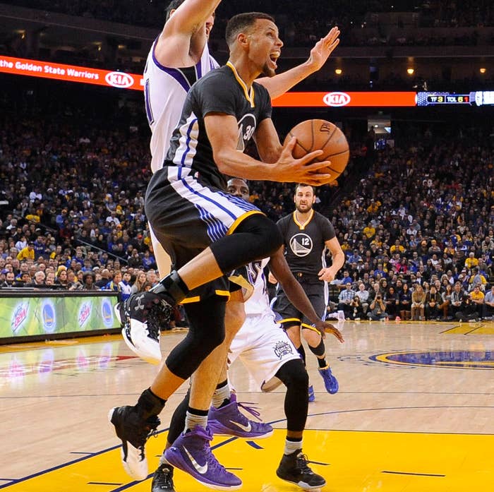 Stephen Curry wearing the &#x27;Suit &amp; Tie&#x27; Under Armour Curry Two (1)