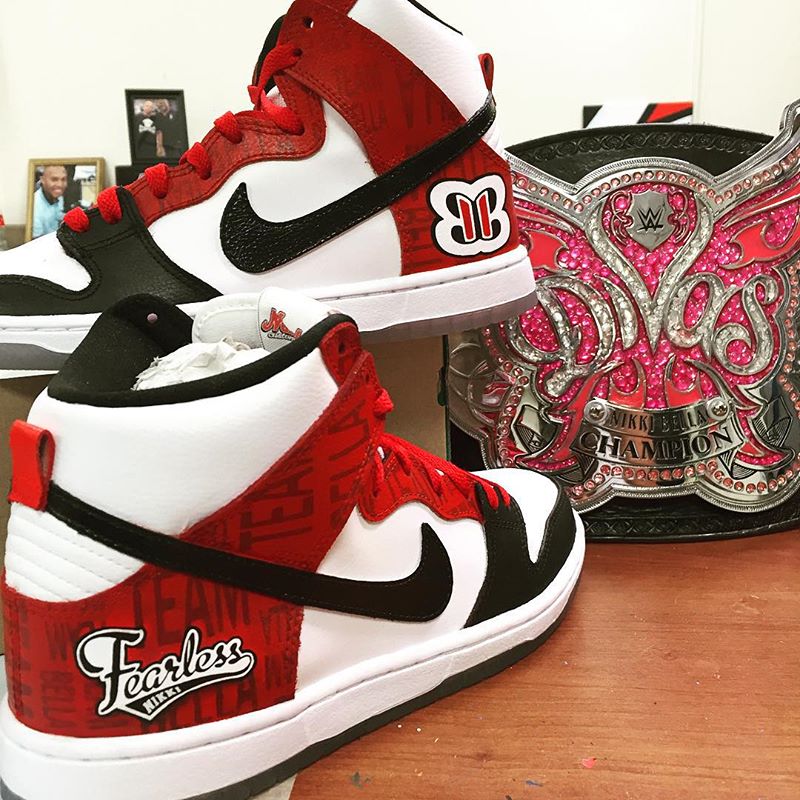 Nikki Bella&#x27;s Custom Nike Sneakers for SummerSlam (3)